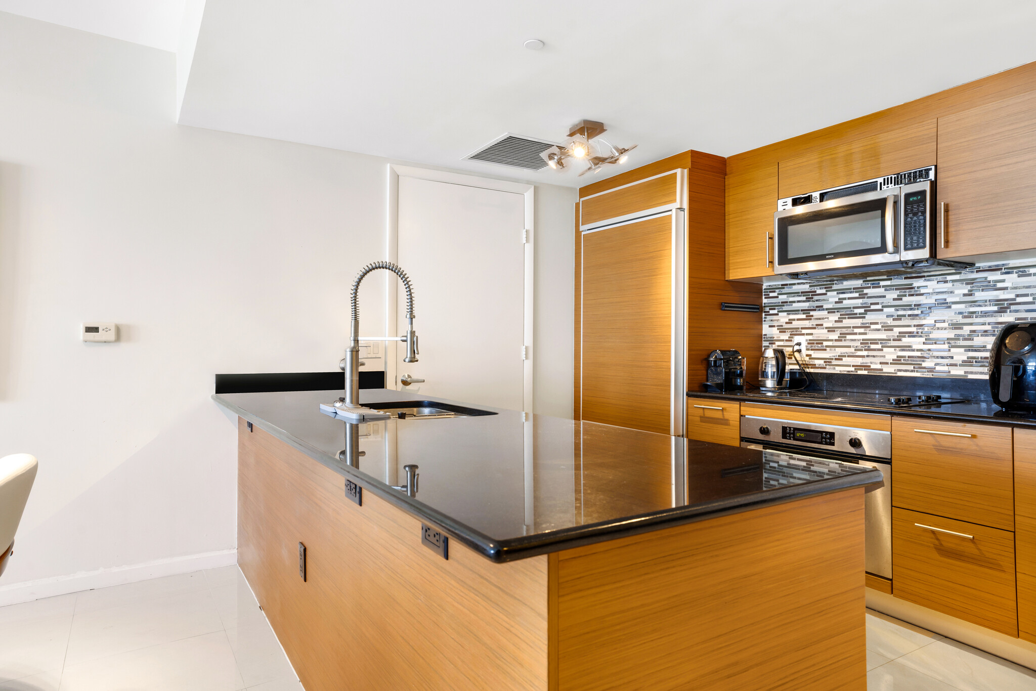 Building Photo - 50 Biscayne Blvd
