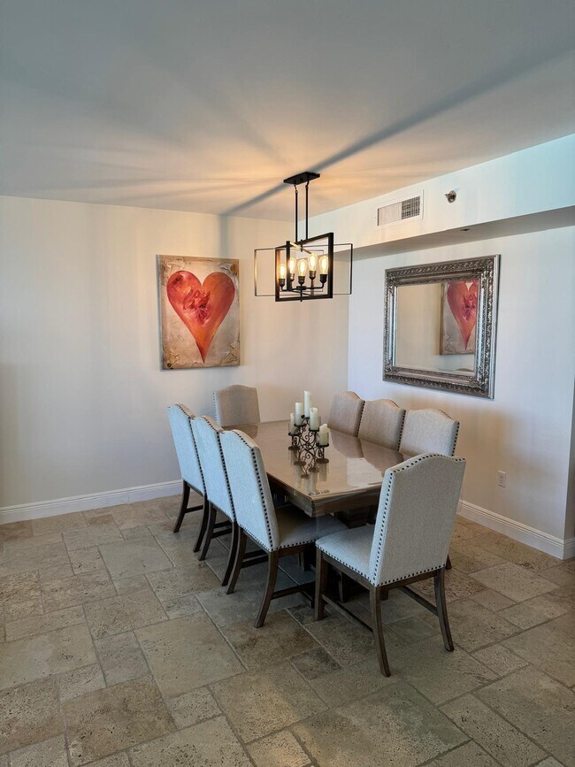 Building Photo - 1800 S Ocean Dr