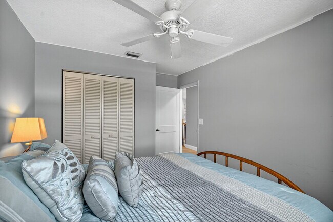 Building Photo - 7362 Ashley Shores Cir
