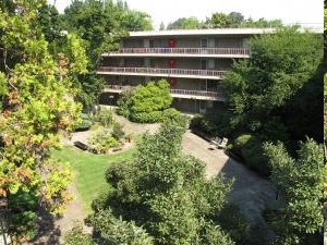 Building Photo - Parkview Terrace