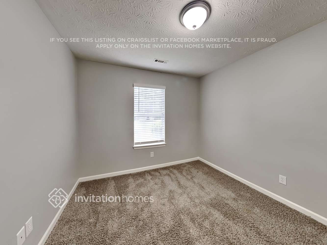 Building Photo - 128 Goldleaf Dr