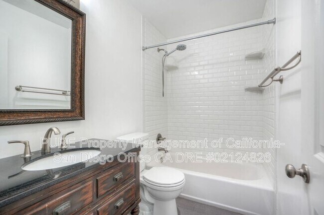 Building Photo - 29 Tamarindo Way