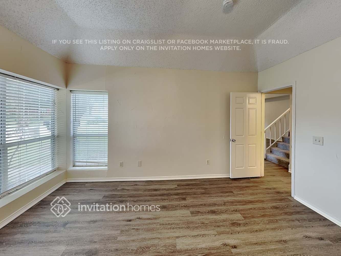 Building Photo - 2107 Stonegate Dr