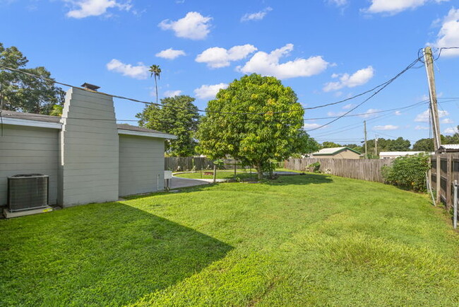 Building Photo - Beautiful Home For Rent in Winston Heights!