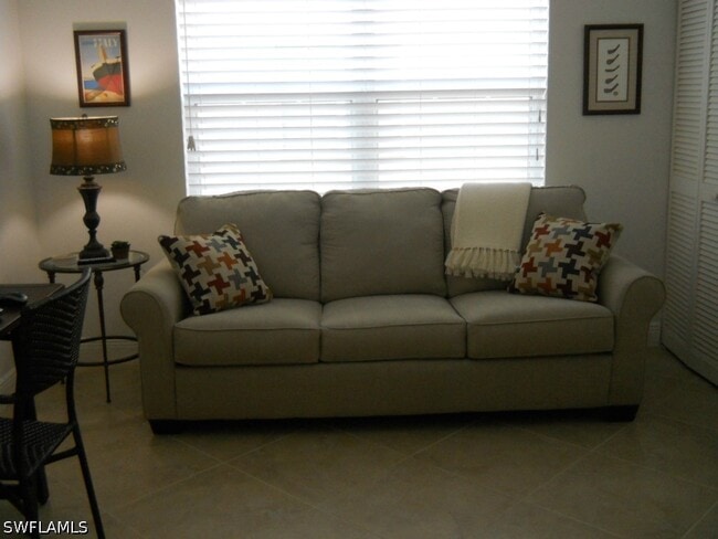 Building Photo - 332 Bradstrom Cir