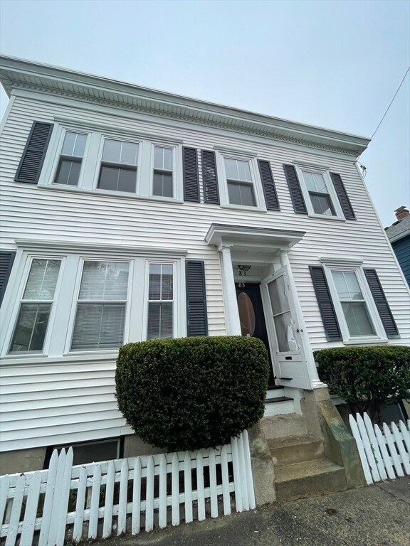 Primary Photo - 83 Summer St