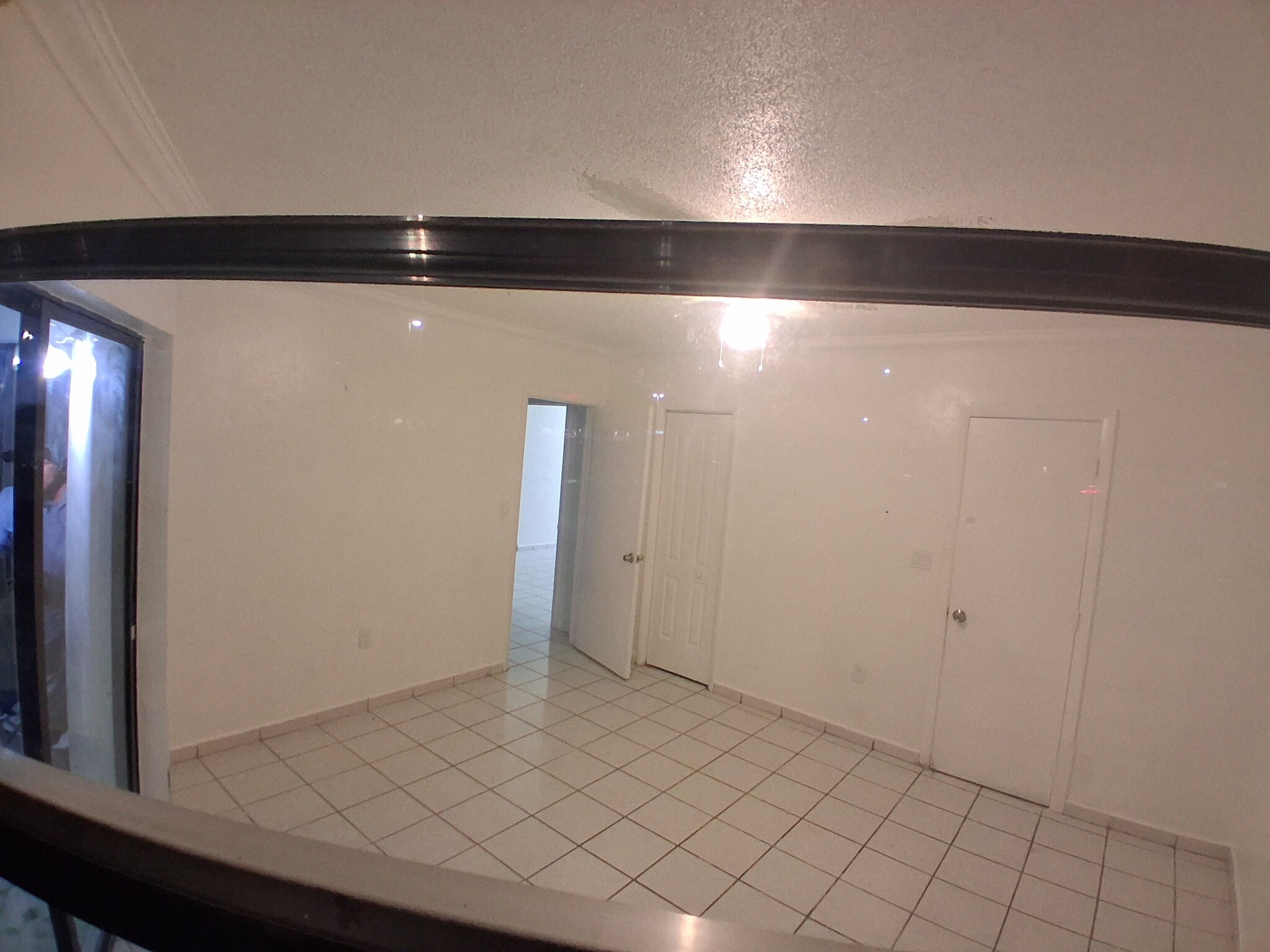 Building Photo - 1605 NE Miami Gardens Dr