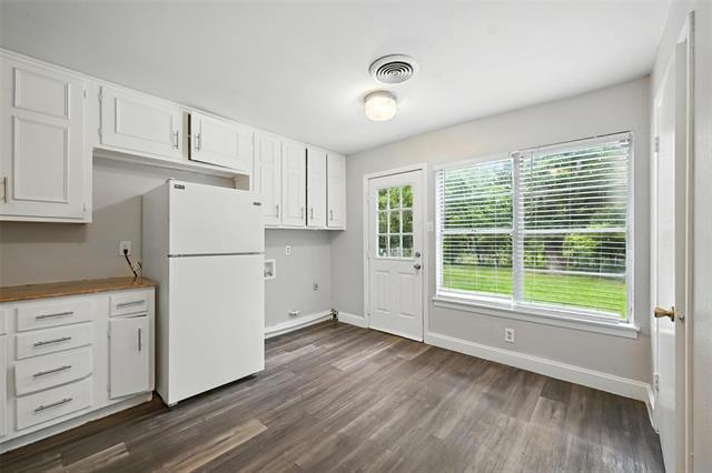 Building Photo - 128 Vandenburg Dr