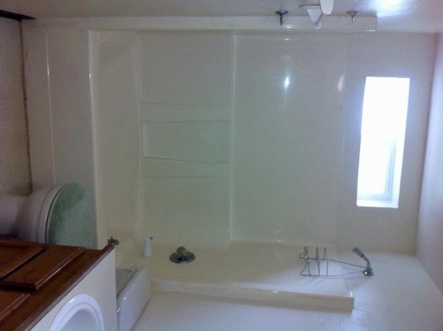 Building Photo - Cozy 2 Bed 1 Bath in Upper West Bremerton