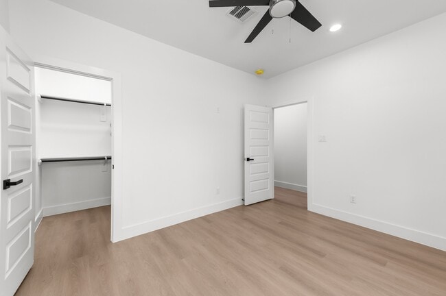 Building Photo - 2316 McKee St