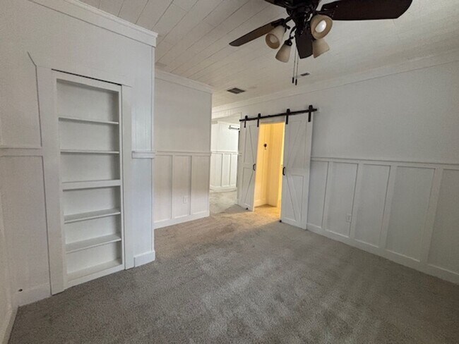 Building Photo - 4 Bedroom 3.5 Bath Townhome in Saddle Ridge!!!