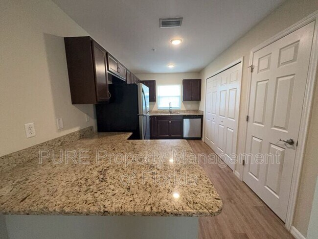 Building Photo - 173 Juniper Loop