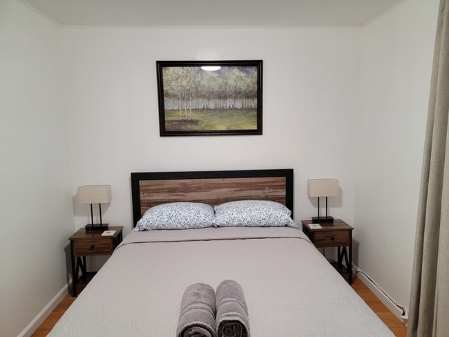 Building Photo - 21800 CA-140