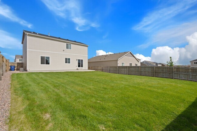 Building Photo - Stunning Forest Meadows Home Available NOW!