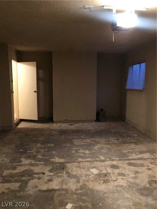 Building Photo - 2924 Black Forest Dr