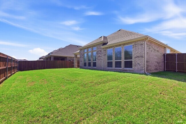 Building Photo - 7016 Capanna Trl
