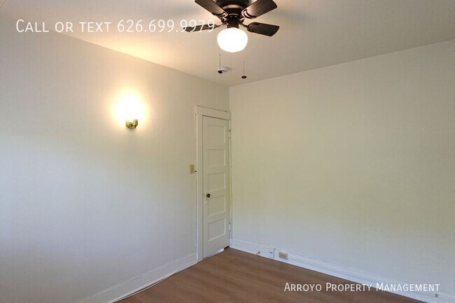 Building Photo - 1755 Paloma St