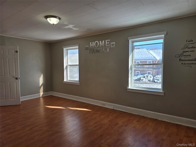 Building Photo - 135 Fullerton Ave