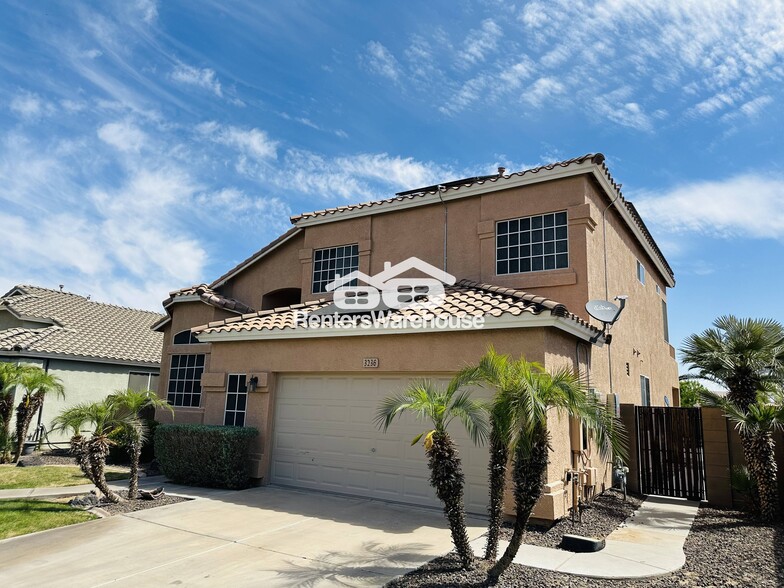 Building Photo - 3236 W Vineyard Rd