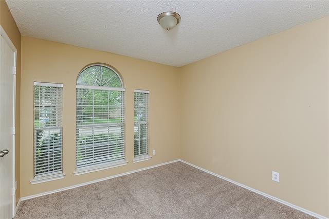 Building Photo - 7208 Avington Way