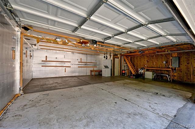 Building Photo - 1054 Leyden St