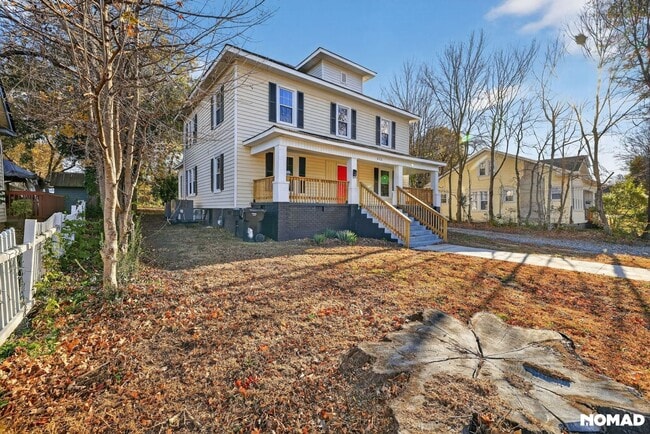 Building Photo - 512 Maple Ave