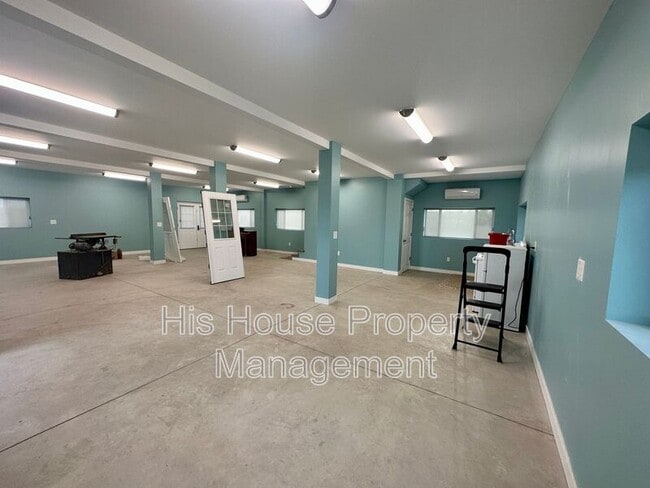 Building Photo - 13515 Weld County Rd 5