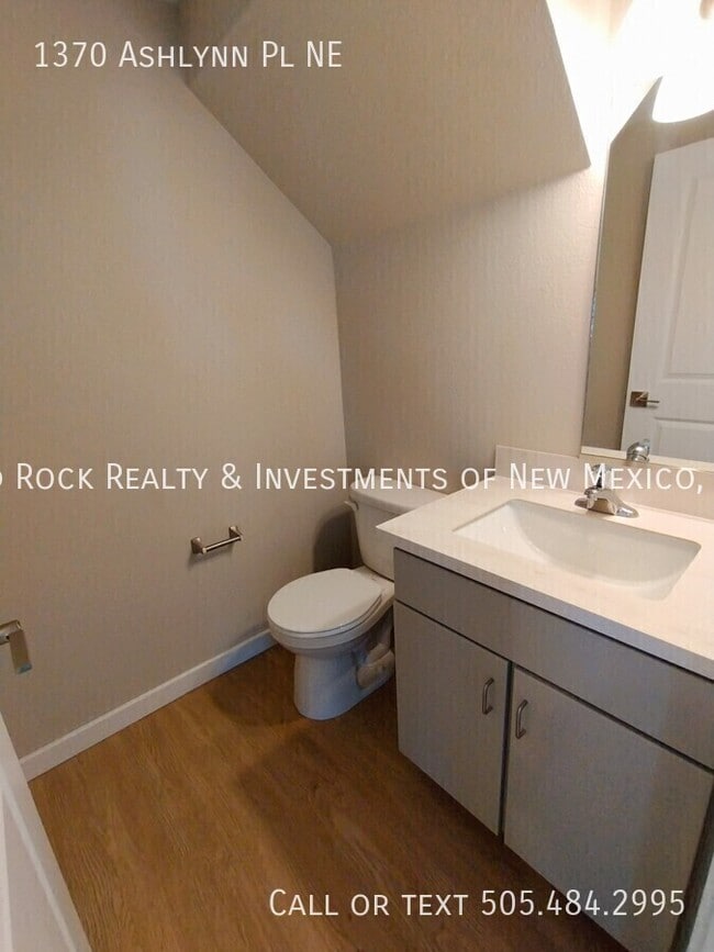 Building Photo - 1370 Ashlynn Pl