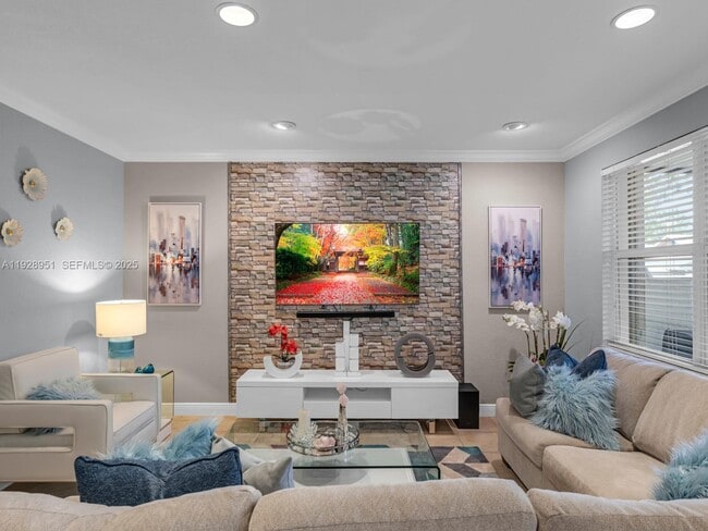 Building Photo - 9719 Darlington Pl