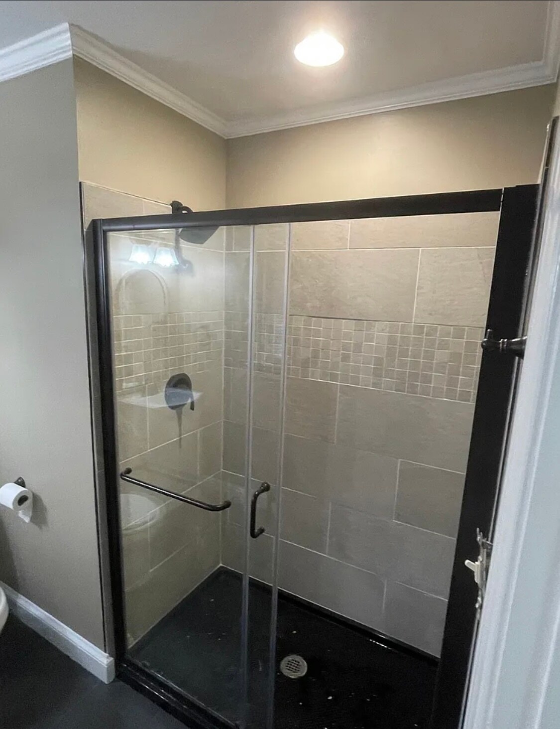 Building Photo - 1742 Beaumont Dr