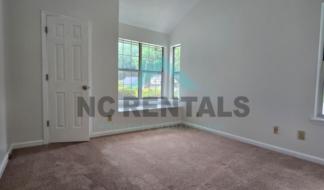 Building Photo - 3607 McCuiston Rd
