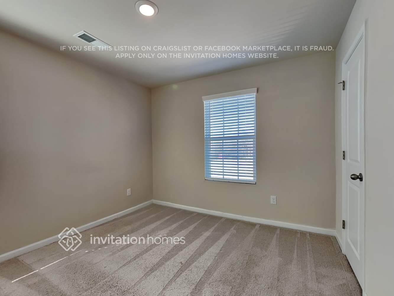 Building Photo - 1143 Woodhouse Dr