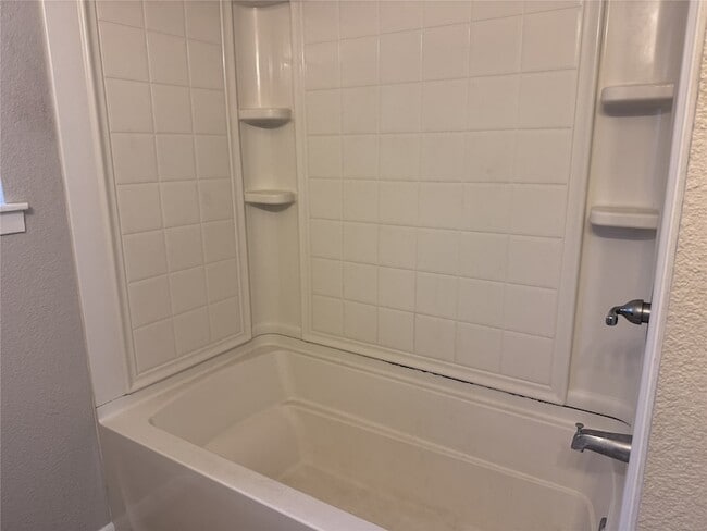 Building Photo - 1478 Apache Dr