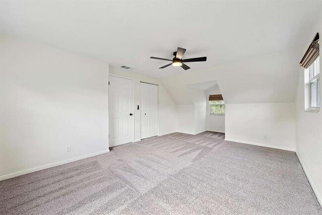 Building Photo - 11828 171st Ln N