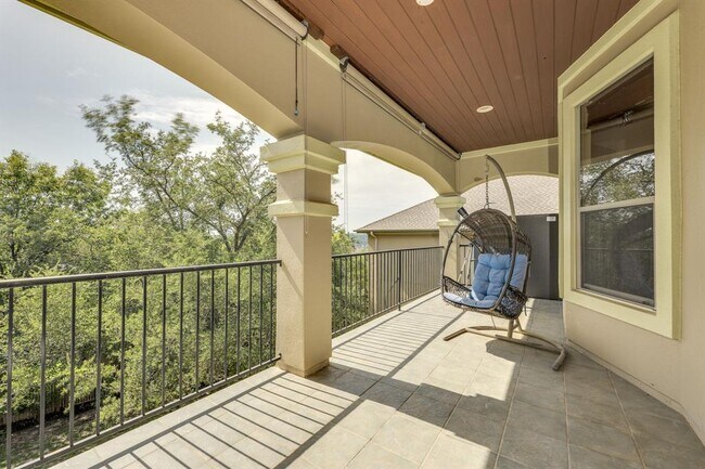 Building Photo - 13229 Country Trails Ln