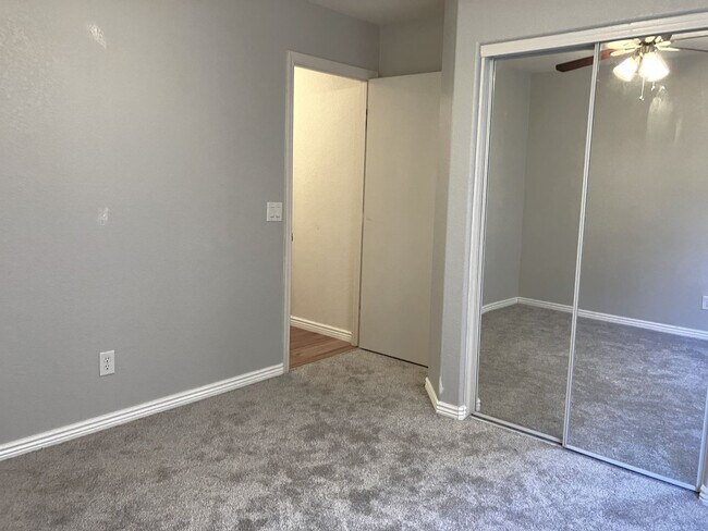 Building Photo - 40652 N Scott Way