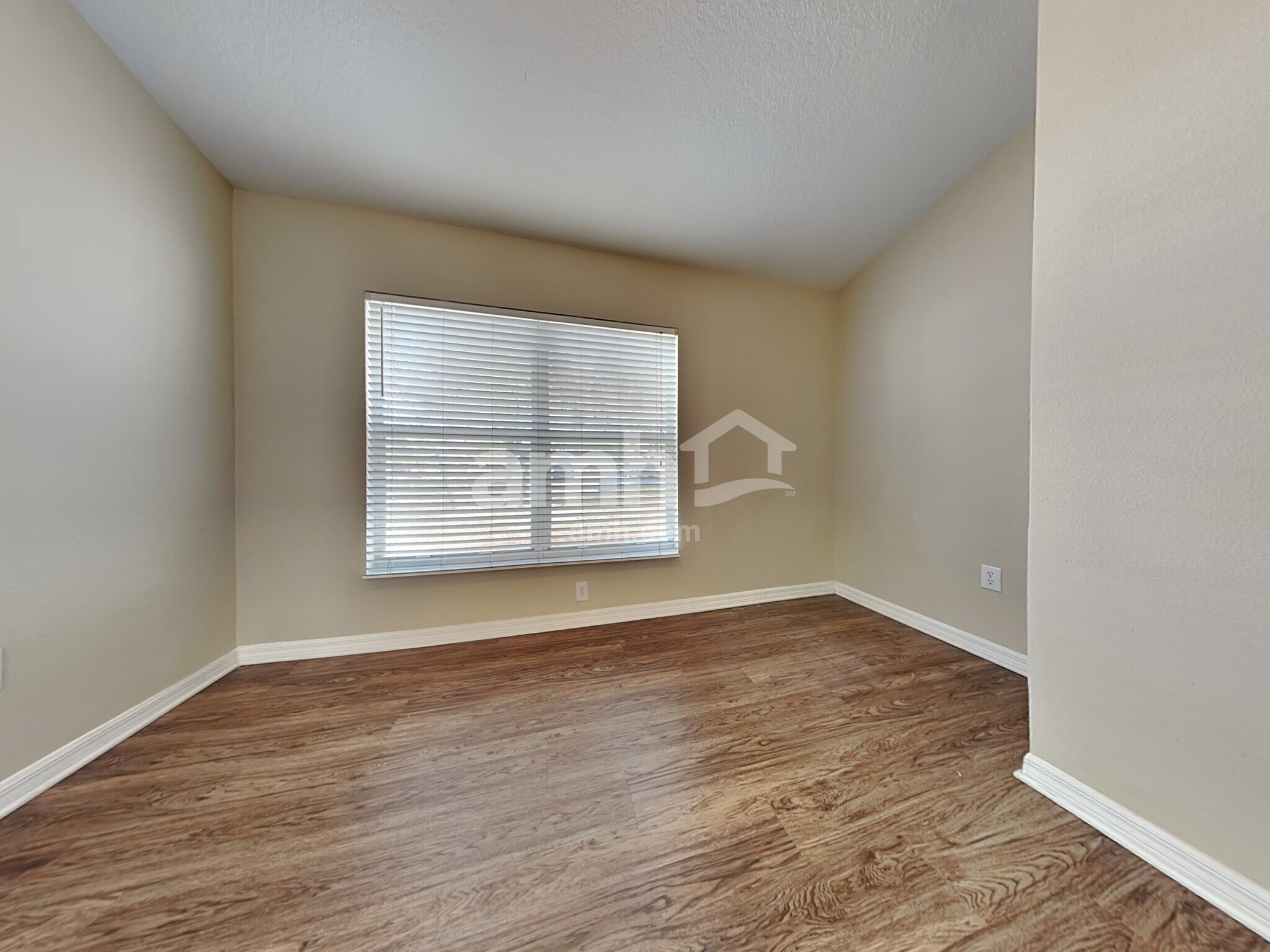 Building Photo - 11240 Lake Lanier Dr