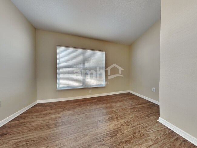 Building Photo - 11240 Lake Lanier Dr