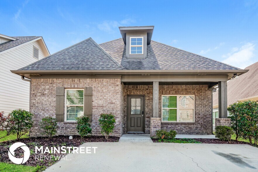 Primary Photo - 1041 Crawford Ct