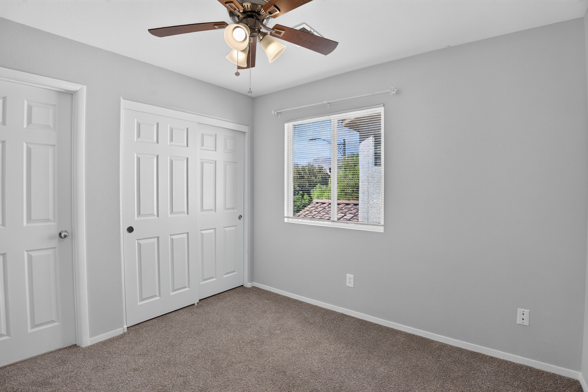 Building Photo - 10648 Bandera Mountain Ln