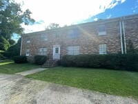 Building Photo - Apartment in Carrollton City Limits with a...