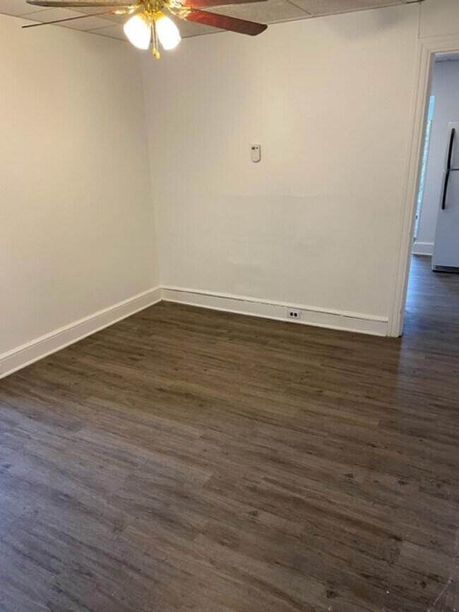 Building Photo - 502 Madison Ave