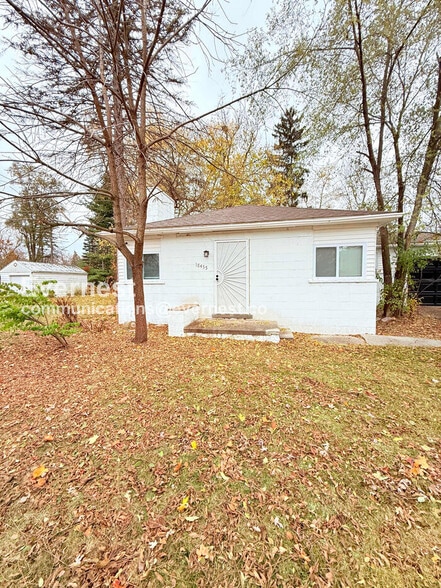 Primary Photo - 18455 Wormer Ave