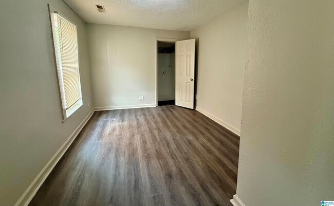 Building Photo - 7101 Naples Ave