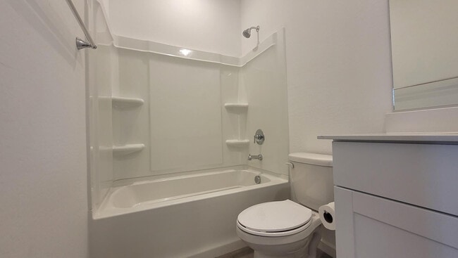 Building Photo - 15998 W Smoketree Dr
