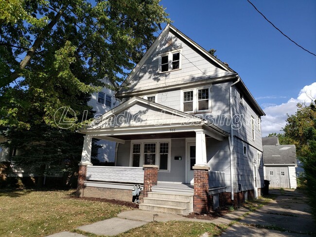 Primary Photo - For Sale Land Contract - $129,900 EZ BUY P...