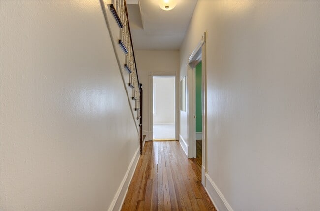 Building Photo - 1619 Avenue N