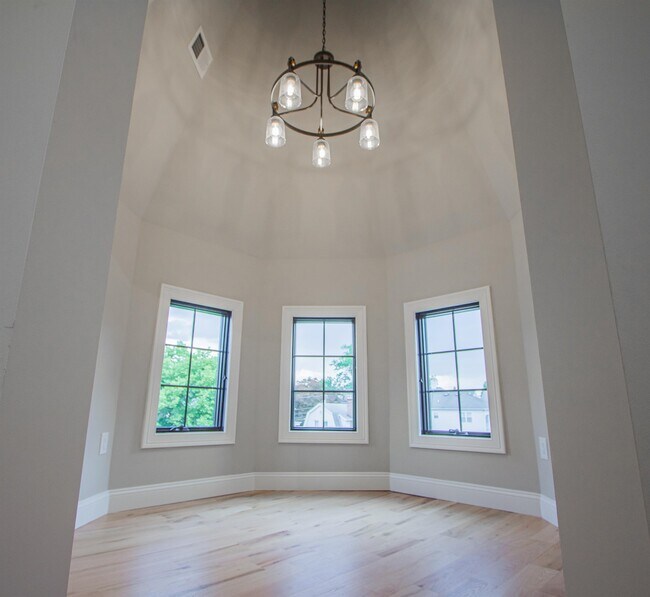 Building Photo - 36 Rutherford Pl