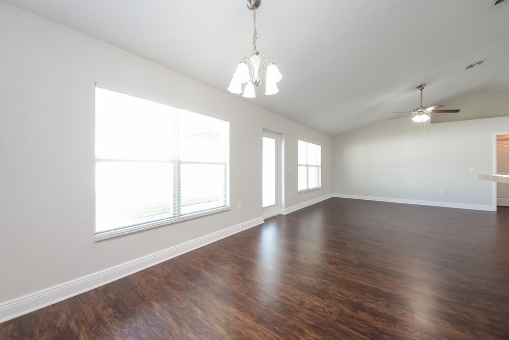 Building Photo - 3633 Doe Run Dr