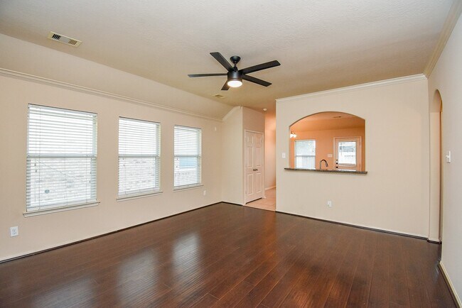 Building Photo - 20615 Maple Rain Ct